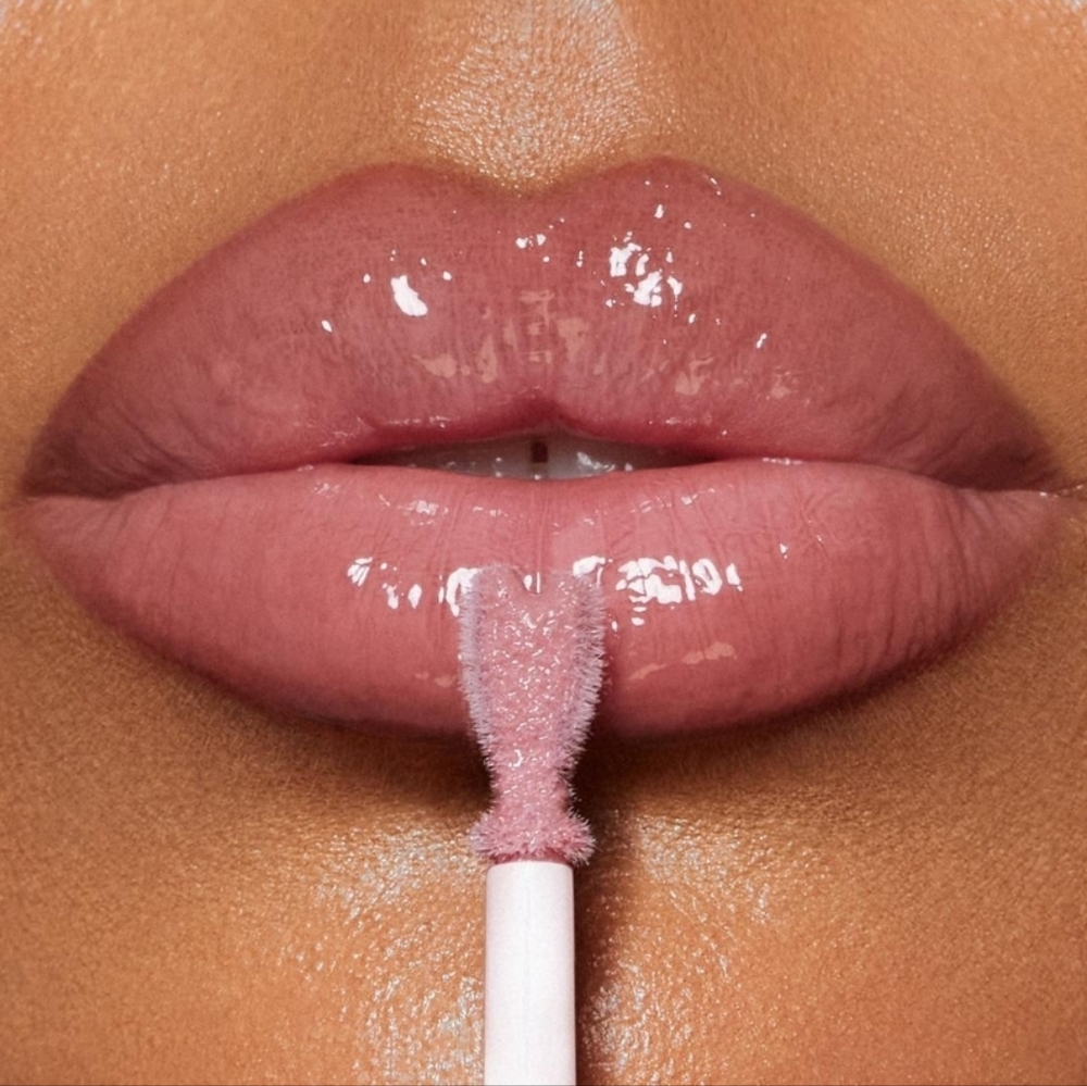 Pillowtalk Fair Pink Collagen Lip Bath Gloss Charlotte Tilbury Brand New in Box - Picture 5 of 10